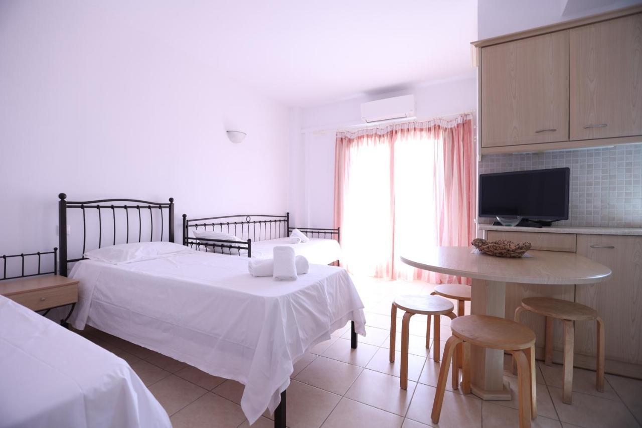 Seaside Gialova Apartment Pylos Exterior foto